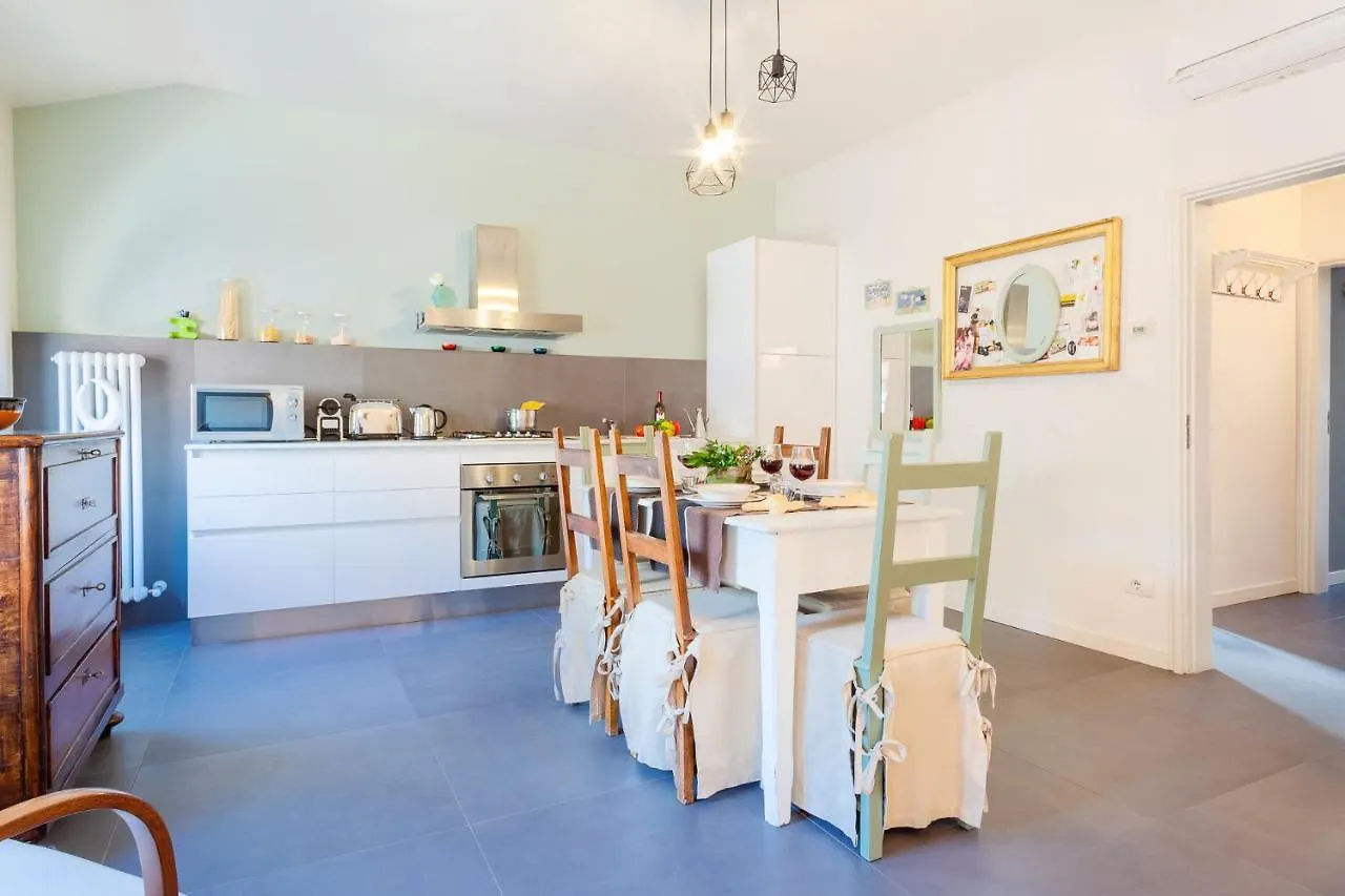 Ferienwohnung Ferrara Be My Guest Apartment